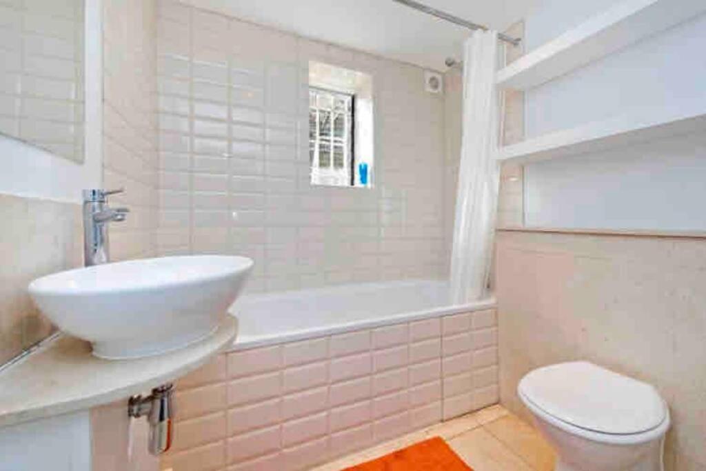 Beautiful 2 Bed/ 2 Bath Notting Hill Garden Flat Lejlighed London Eksteriør billede