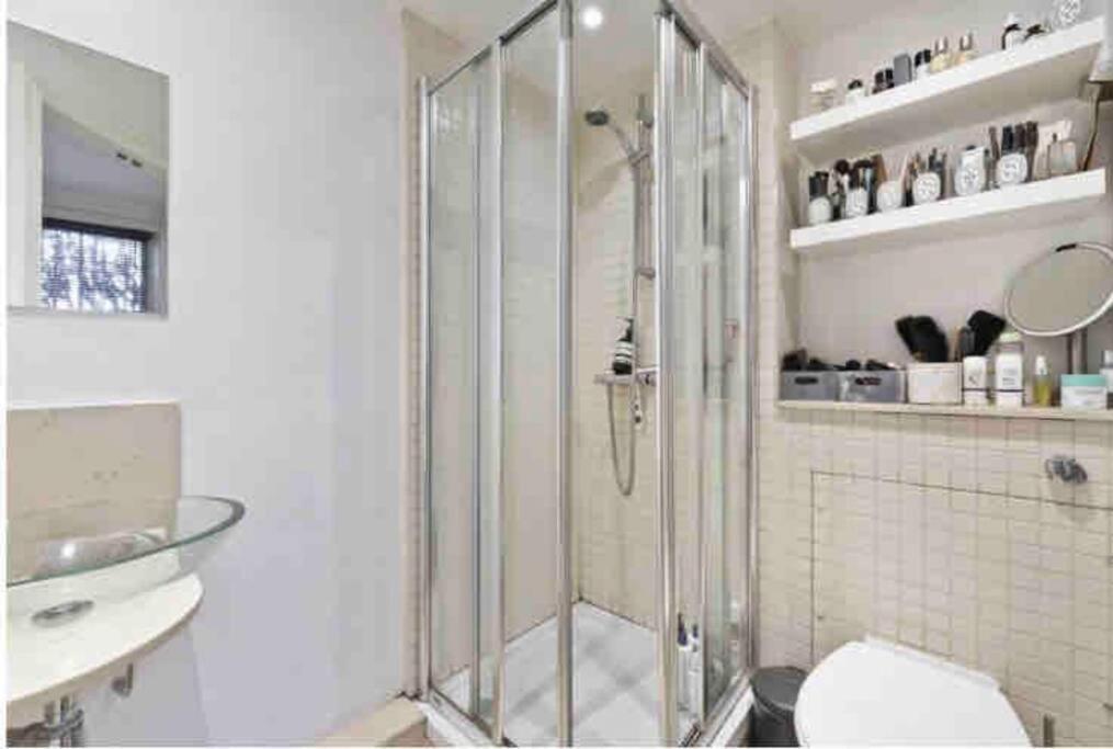 Beautiful 2 Bed/ 2 Bath Notting Hill Garden Flat Lejlighed London Eksteriør billede